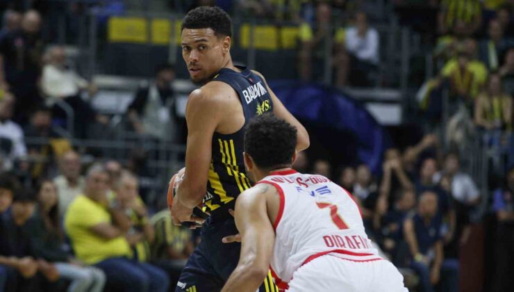 Fenerbahçe, Euroleague’e galibiyetle başladı