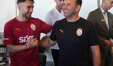 Galatasaray’da Okan Buruk’un doğum günü kutlandı