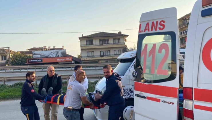 Kamyonete çarpan otomobilin sürücüsü ağır yaralandı