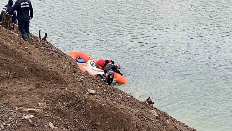 Önce otomobili, sonra cansız bedeni bulundu