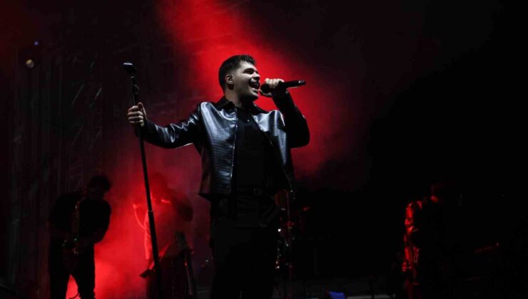 Osmangazi’de muhteşem Cumhuriyet Bayramı konseri