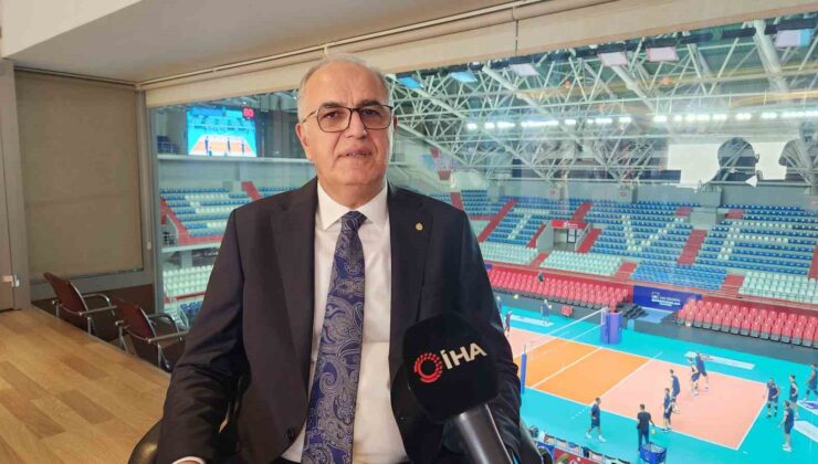 TVF Başkanı Mehmet Akif Üstündağ: “Türk voleybolunda yaptıklarımız, yapacaklarımızın teminatıdır”