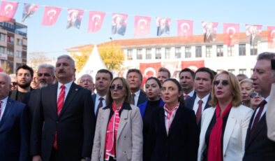 CHP Bursa il başkanlığı Cumhuriyet’in 101 yılını coşkuyla kutladı