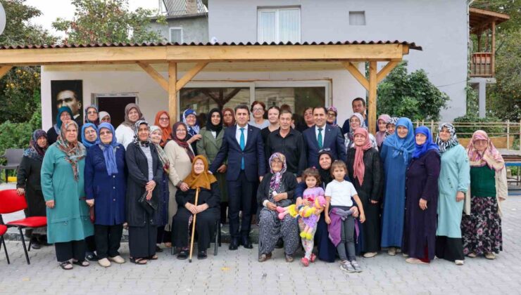 Vali Aygöl, Küplü köyünde kadınları dinledi