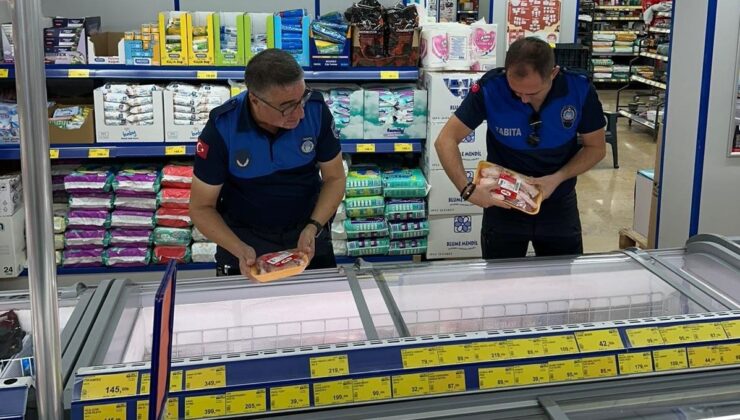 Zabıta ekiplerinden market denetimi