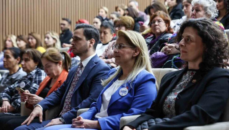 Bakırköy Belediyesi Kadına yönelik şiddete karşı konferans düzenledi