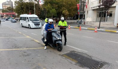 Bandırma’da trafik denetimlerinde 3,3 milyon Türk lirası ceza kesildi