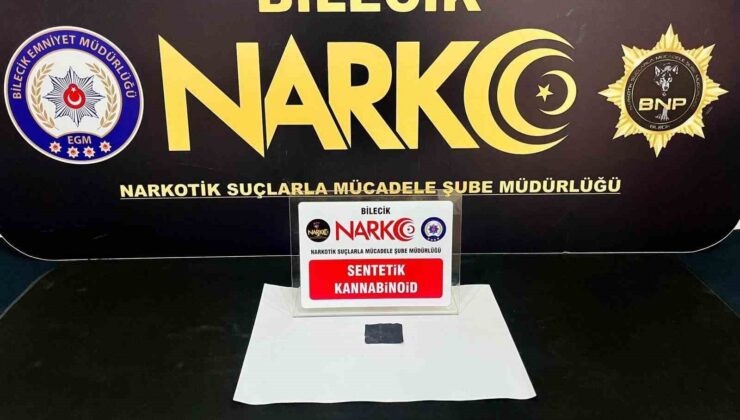 Bilecik’te otobüs terminalinde uyuşturucu madde ile yakalandı