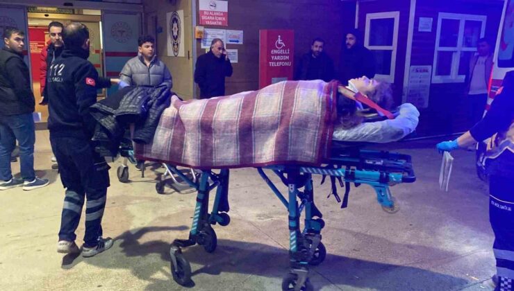 Bursa’da tır ile otomobil kafa kafaya çarpıştı: 6 yaralı