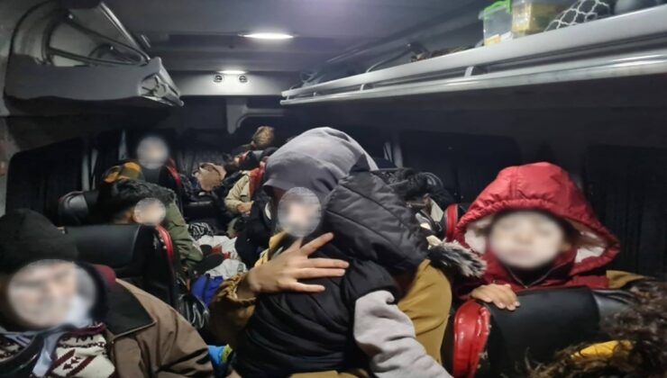 Çanakkale’de göçmen kaçakçılığı operasyonuna 15 tutuklama