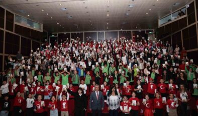 Çocuklara kitap söyleşilerinde konu Cumhuriyet’in değerleri