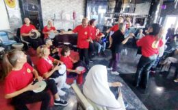 Huzur evi sakinleri gönüllerince eğlendi