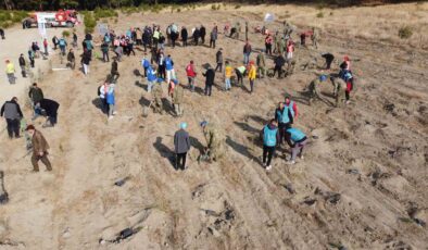 Kazdağları’nda Mili Ağaçlandırma Günü’nde fidanlar toprak ile buluştu