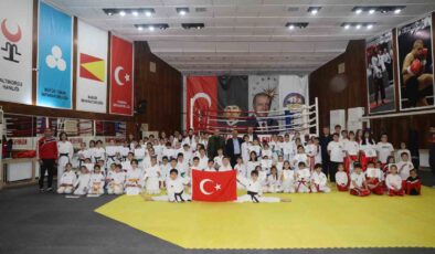 Körfez’de 150 genç sporcu kuşak atladı