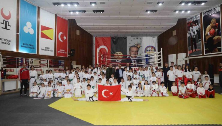 Körfez’de 150 genç sporcu kuşak atladı