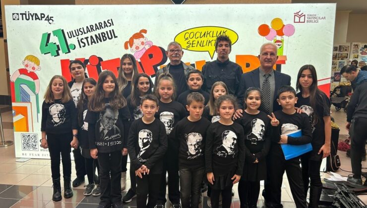 Silivri Belediyesi Kültür Merkezi Çocuk Korosu 10 Kasım özel performansı