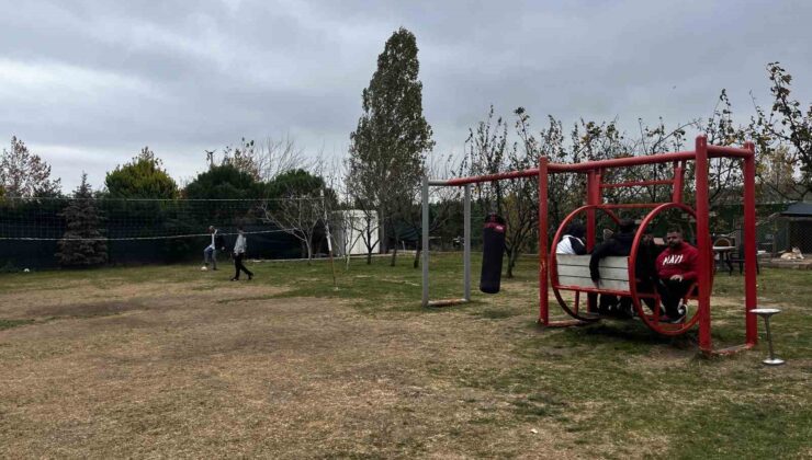 Uyuşturucudan kurtuldu, dernek kurup eğitim vermeye başladı