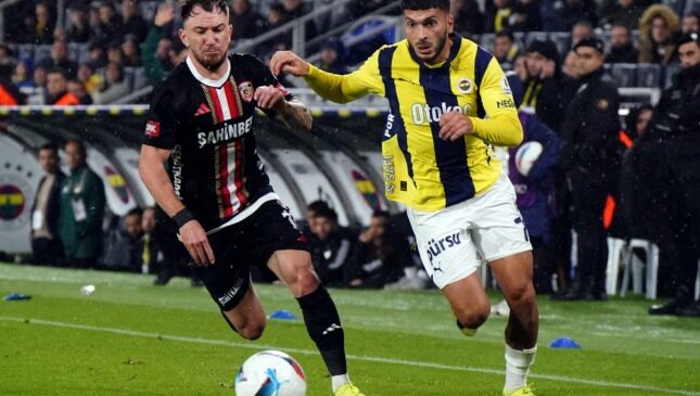 Trendyol Süper Lig: Fenerbahçe: 1 – Gaziantep FK: 1 (İlk yarı)or