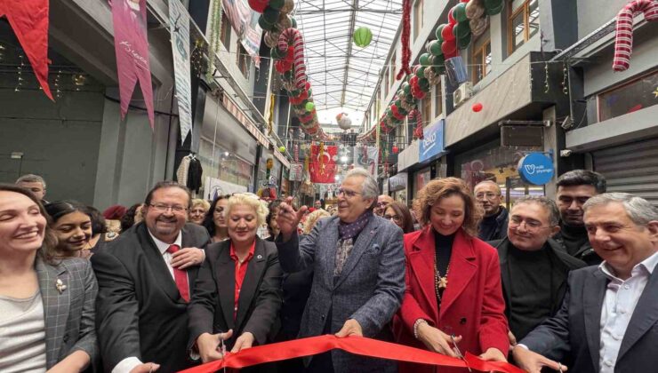 Bandırma’da Yılbaşı Alışveriş Günleri 10. yılında kapılarını açtı