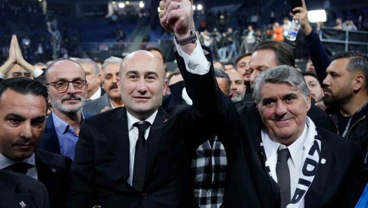 Beşiktaş’ta başkan adayları Serdal Adalı ve Hüseyin Yücel kucaklaştı