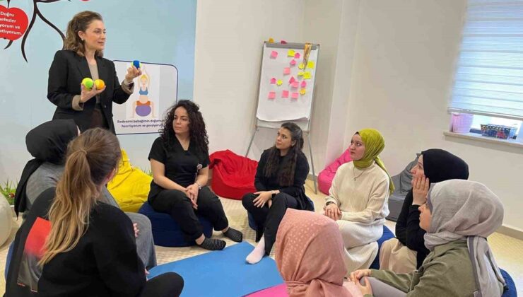 Bozüyük Devlet Hastanesi Gebe Okulu yılın son mezunlarını verdi