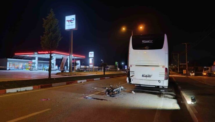 Çan’da motosiklet otobüse arkadan çarptı: 1 kişi öldü, 1 kişi ağır yaralandı