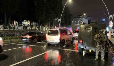 İstanbul Emniyet Müdürü Selami Yıldız, Esenler’de asayiş uygulamasını yerinde denetledi