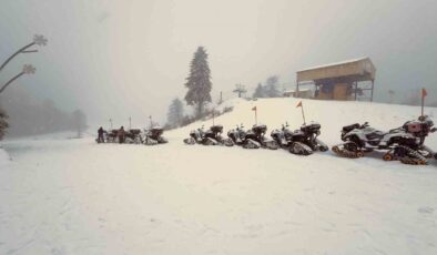 Kartepe’de kar yağışı etkili oluyor