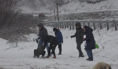 Kırklareli’nde vatandaşlar karın tadını çıkardı