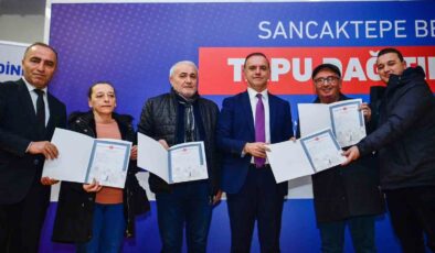 Sancaktepe’de 56 hak sahibi tapularına kavuştu