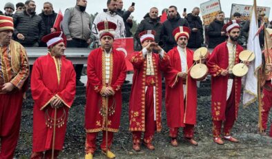 Sultangazi’de Sarıkamış şehitleri anısına hatıra ormanı fidan dikim töreni düzenlendi