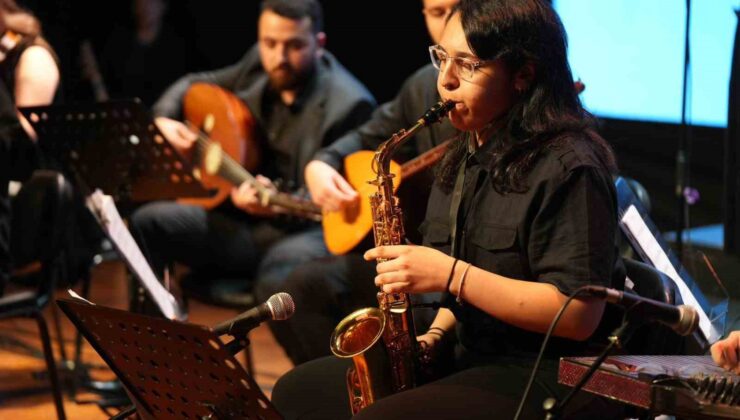 Ümraniye Müzik Akademisi öğrencilerinden muhteşem performans