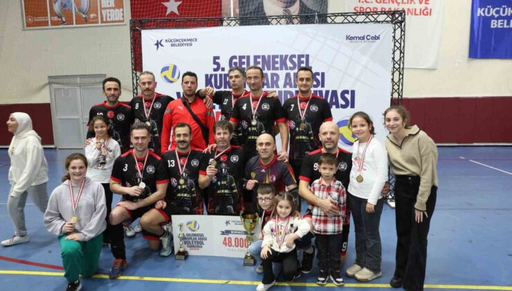 Voleybol Turnuvası’na 624 sporcunun performansı damga vurdu