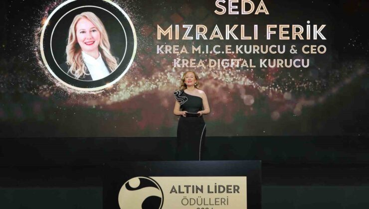 Altın Liderler Ödül Töreni’nde ‘Türkiye’nin en beğenilen CEO’ları ödüllerini aldı