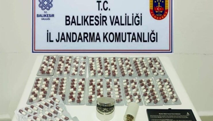 Balıkesir’de 2 uyuşturucu taciri yakalandı