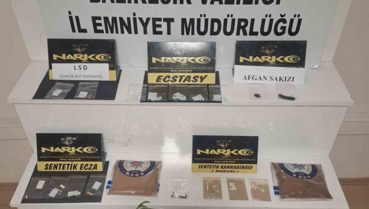 Balıkesir’de bir kilo uyuşturucusu yakalandı