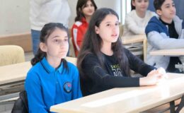 Başkan Bahçetepe’den, Ayşegül’e karne hediyesi