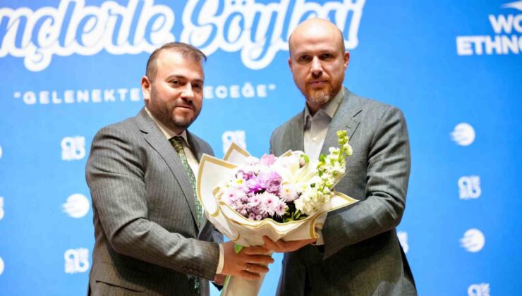 Bilal Erdoğan, Arnavutköylü gençlerle tecrübelerini paylaştı