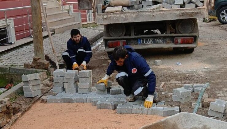 Bilecik’te alt ve üst yapı çalışmaları sürüyor