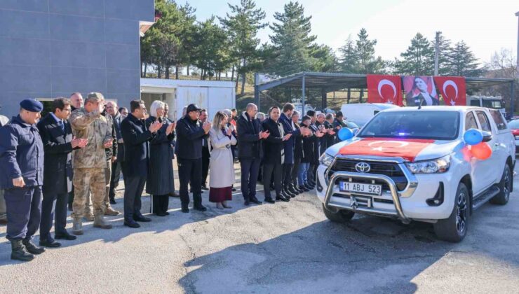 Bilecik’te emniyet ve jandarma teşkilatlarına 20 yeni araç