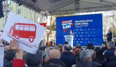 İBB Başkanı İmamoğlu’na Büyükada’da protesto