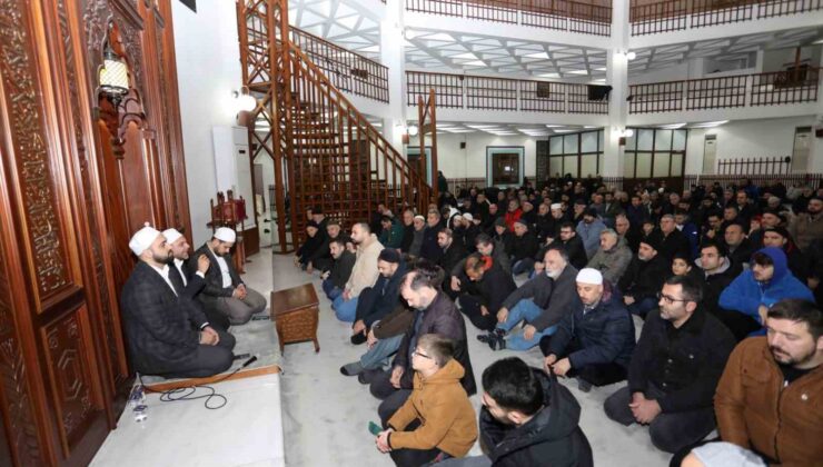 İnegöl’de 3 aylar sabah namazı buluşmalarıyla karşılandı