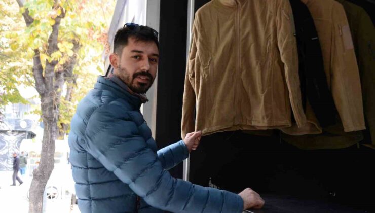 JÖAKSTORE, Bileciklilerle buluştu