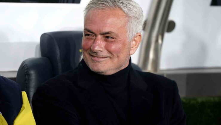 Jose Mourinho’dan Lyon maçında 5 değişiklik