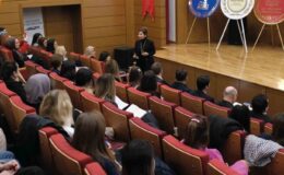 Mudanya Üniversitesi’nde yeni dünyada çocuk olmak semineri gerçekleştirildi
