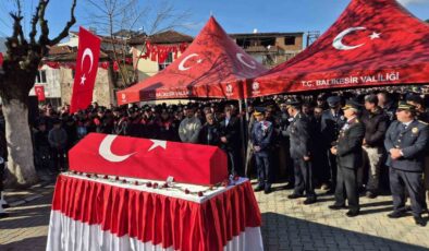 Şehit polis memuru Emirhan Aramış son yolculuğuna uğurlandı