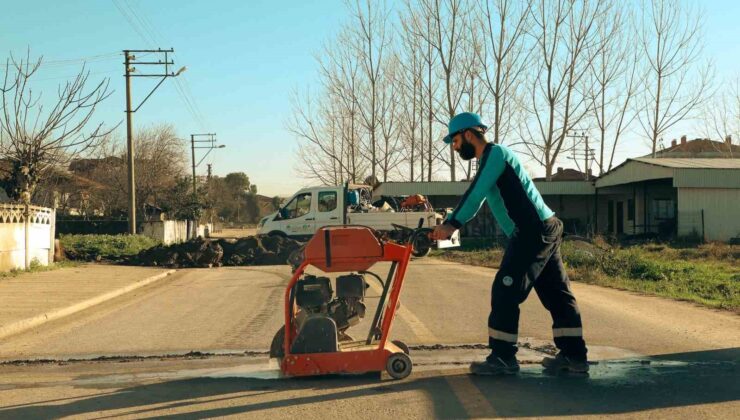 Söğütlü’nün o mahallesinde 3 bin metrelik hattında abone bağlantıları tamamlanıyor