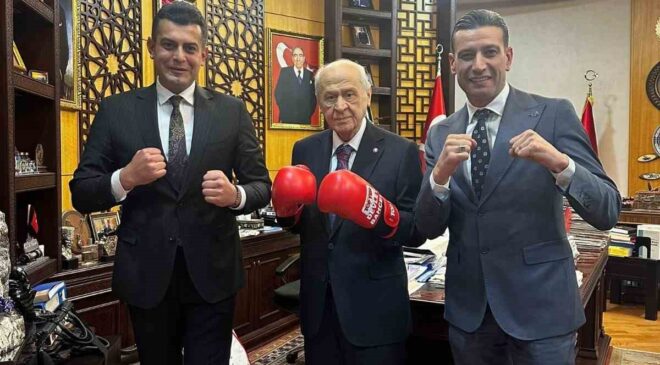 Suat Hekimoğlu, MHP Lideri Devlet Bahçeli’yi ziyaret etti