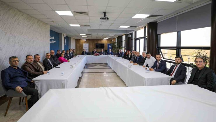SUBÜ’nün akredite programları belgelerini aldı