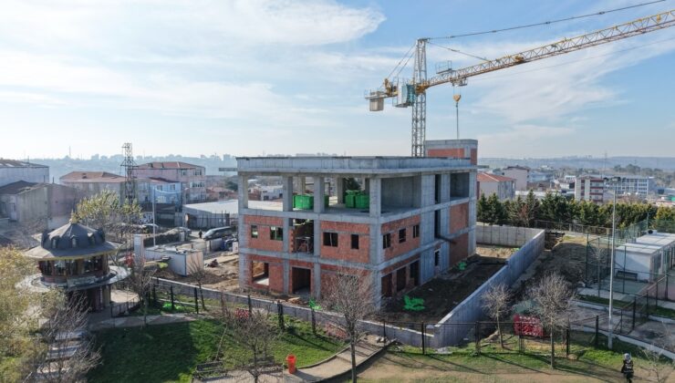 Sultangazi Belediyesi Yayla Mahallesi Gençlik, Spor ve Sağlık Merkezi’nin yapımı sürüyor